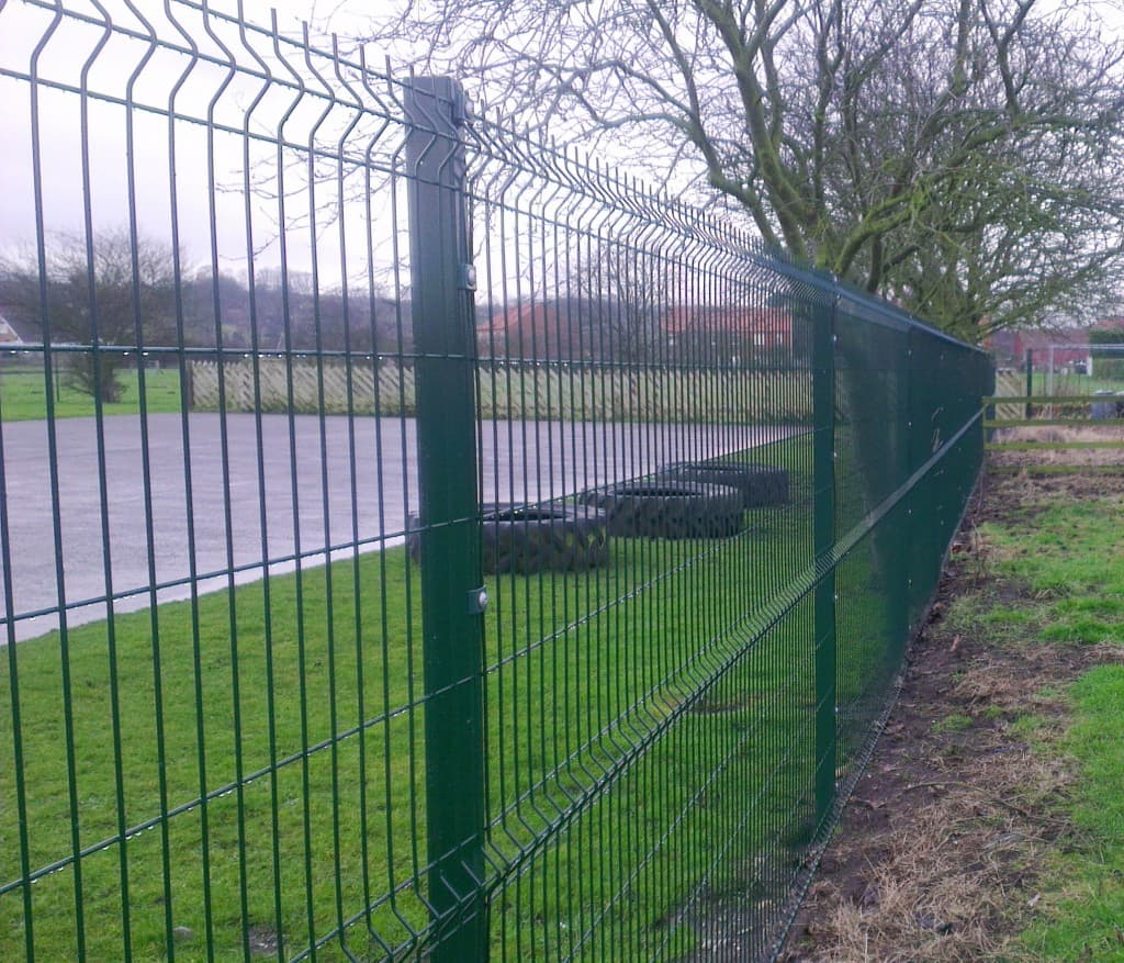 Welded Wire mesh Fence for Europe style